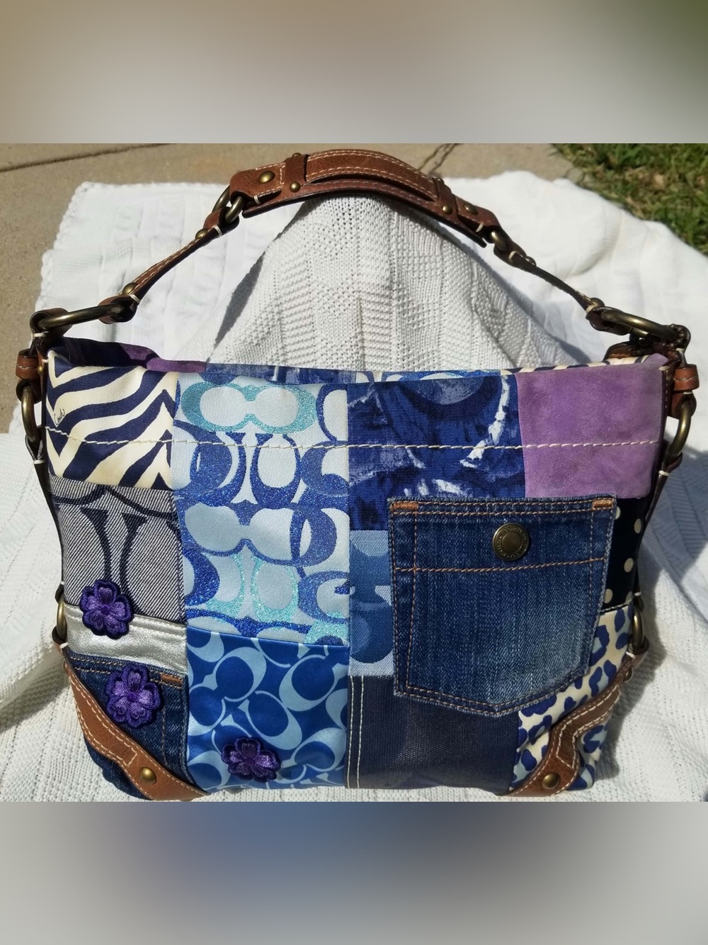 Coach Patchwork Denim Carly N.B0793-10814.  Shoulder Bag